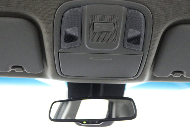 Vehicle Image 33
