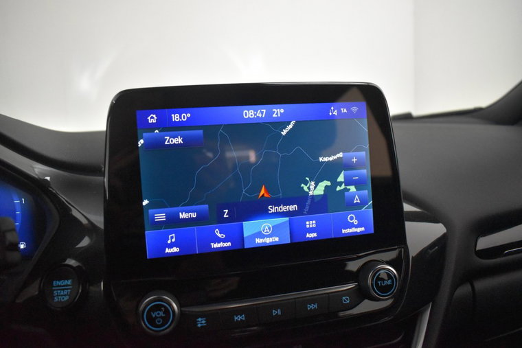 Vehicle Image 21