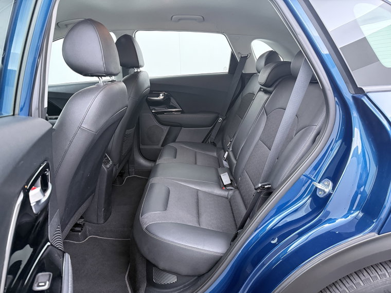 Vehicle Image 33