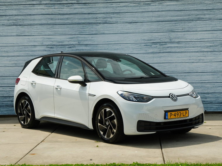 Vehicle Image 21