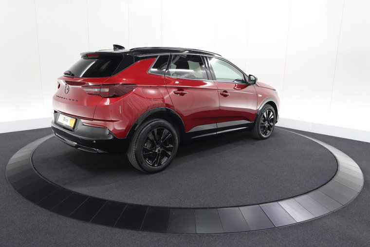 Vehicle Image 40
