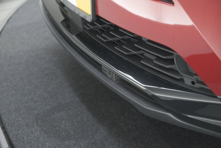 Vehicle Image 9