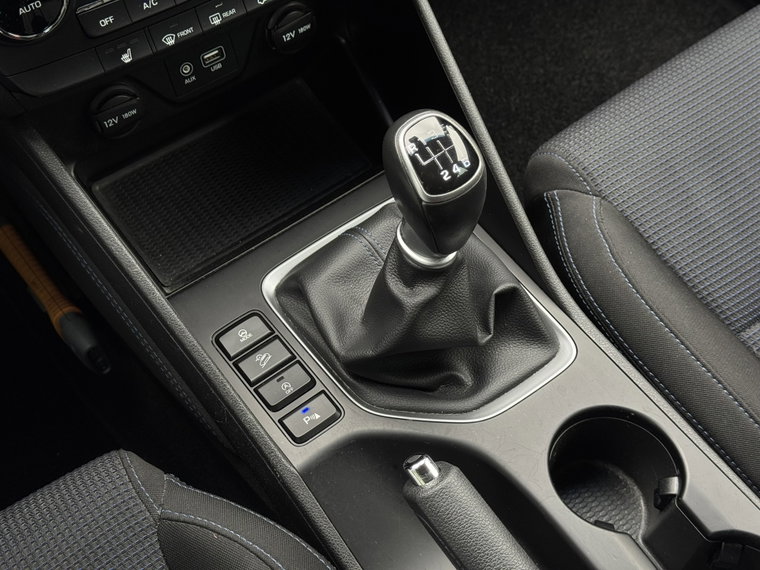 Vehicle Image 30
