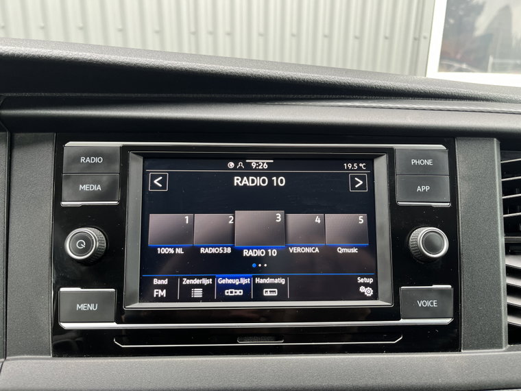 Vehicle Image 37