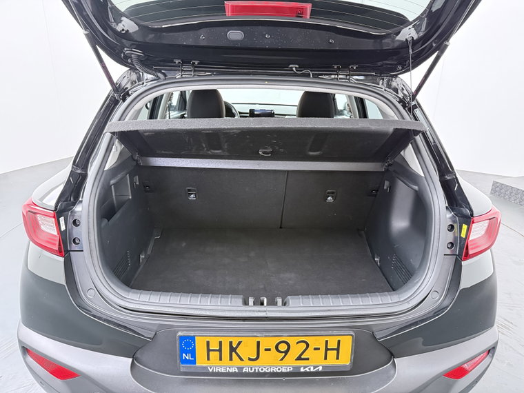 Vehicle Image 38