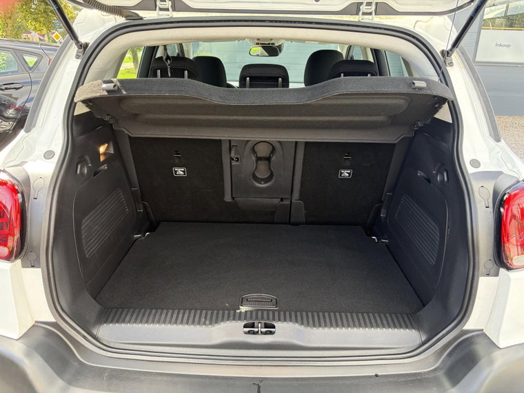 Vehicle Image 35