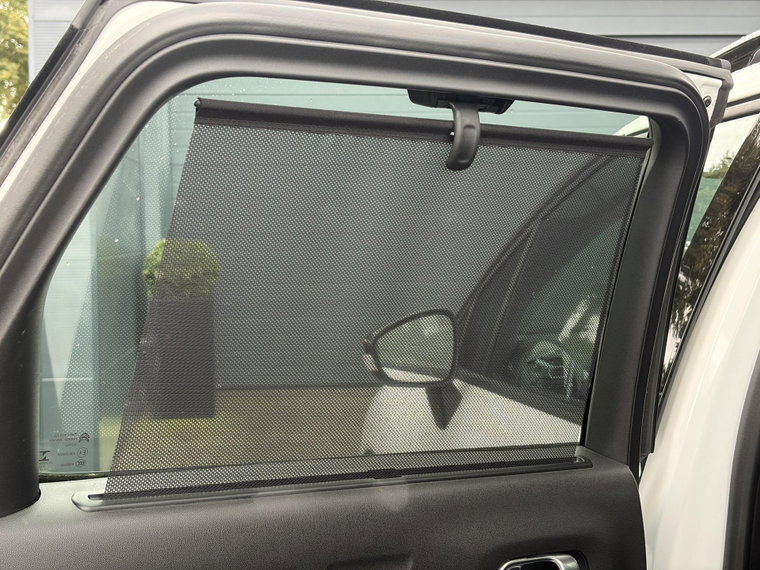 Vehicle Image 37