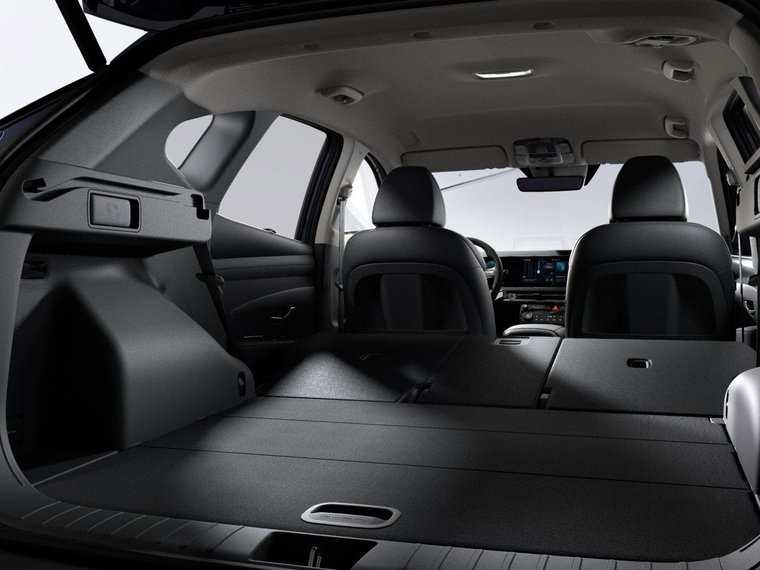Vehicle Image 13