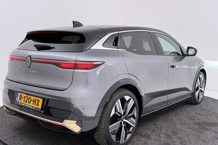 Vehicle Image 48