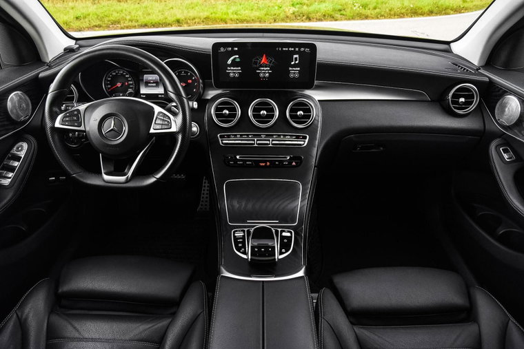 Vehicle Image 28