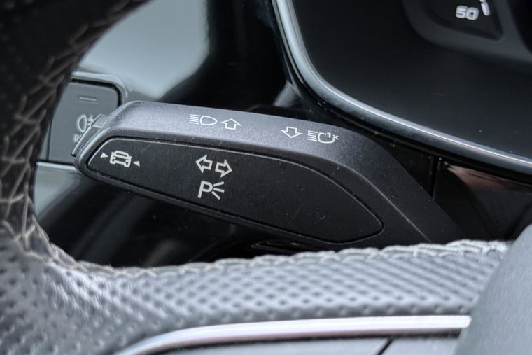 Vehicle Image 40