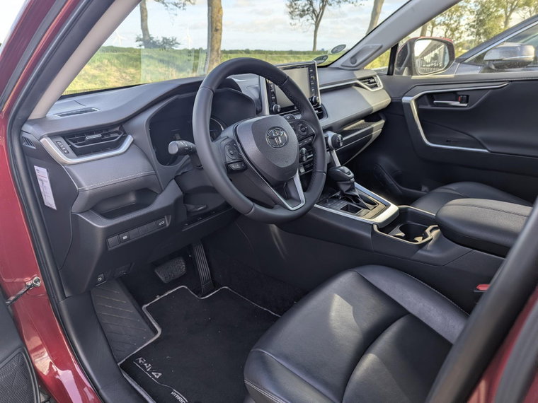 Vehicle Image 22