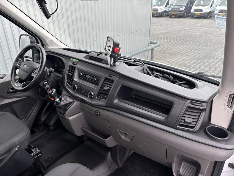 Vehicle Image 20