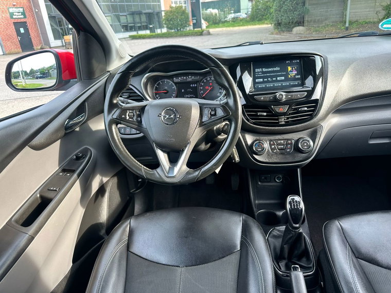 Vehicle Image 24