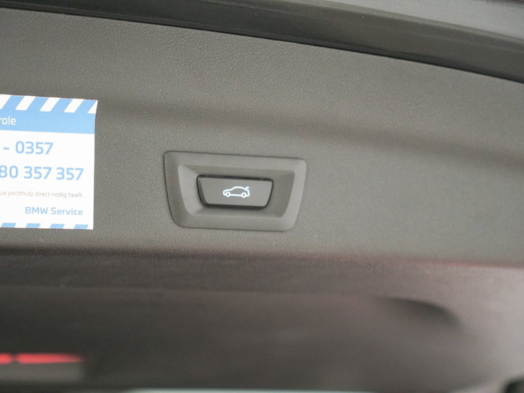 Vehicle Image 48