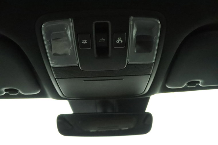 Vehicle Image 37