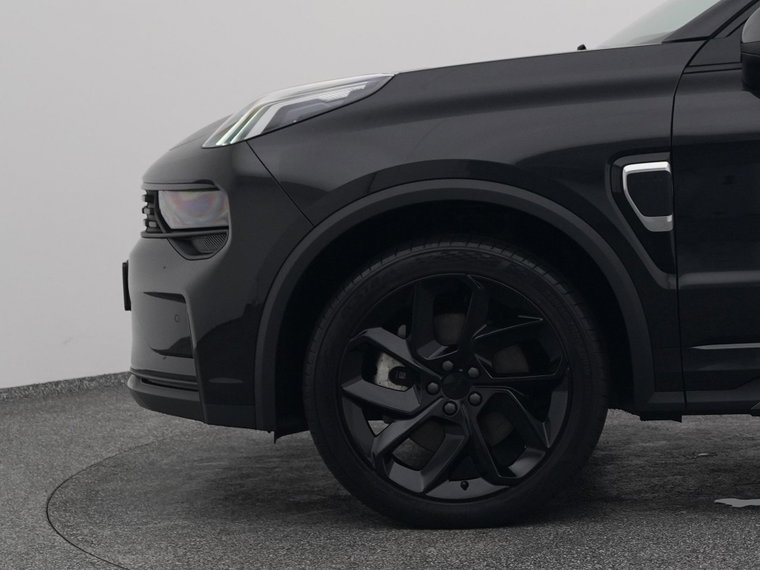 Vehicle Image 21