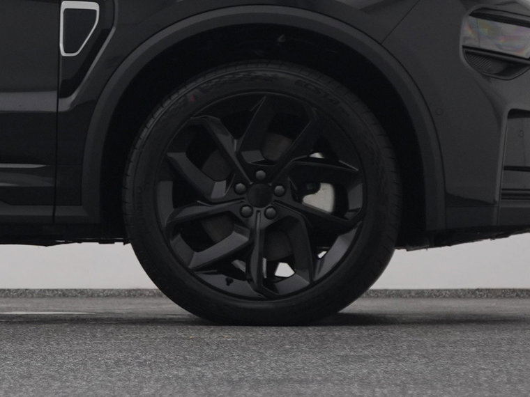 Vehicle Image 42