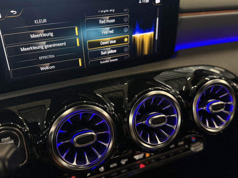Vehicle Image 27