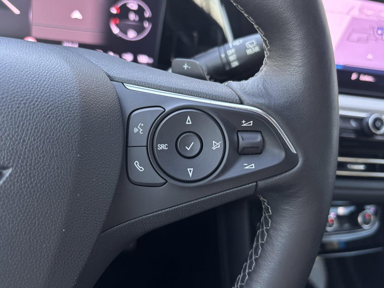 Vehicle Image 27