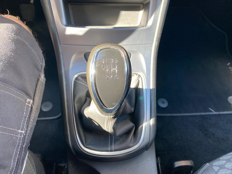 Vehicle Image 22