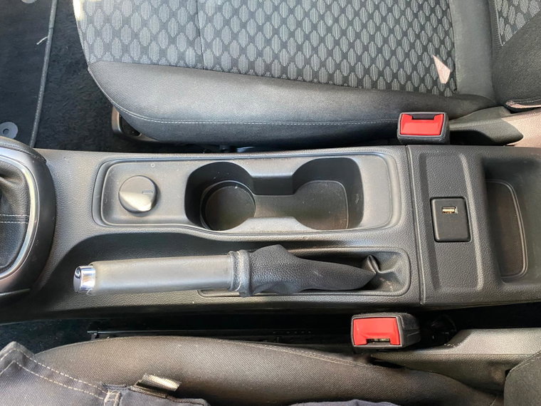 Vehicle Image 23