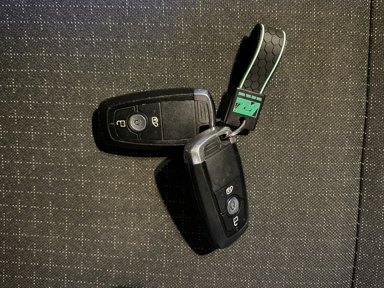 Vehicle Image 23