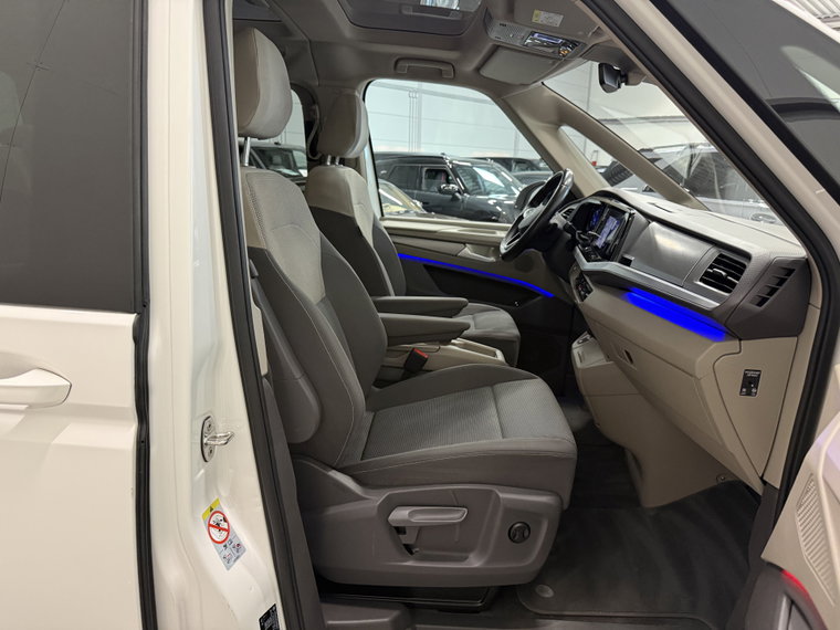 Vehicle Image 39