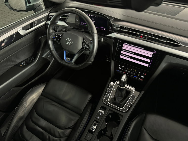 Vehicle Image 31