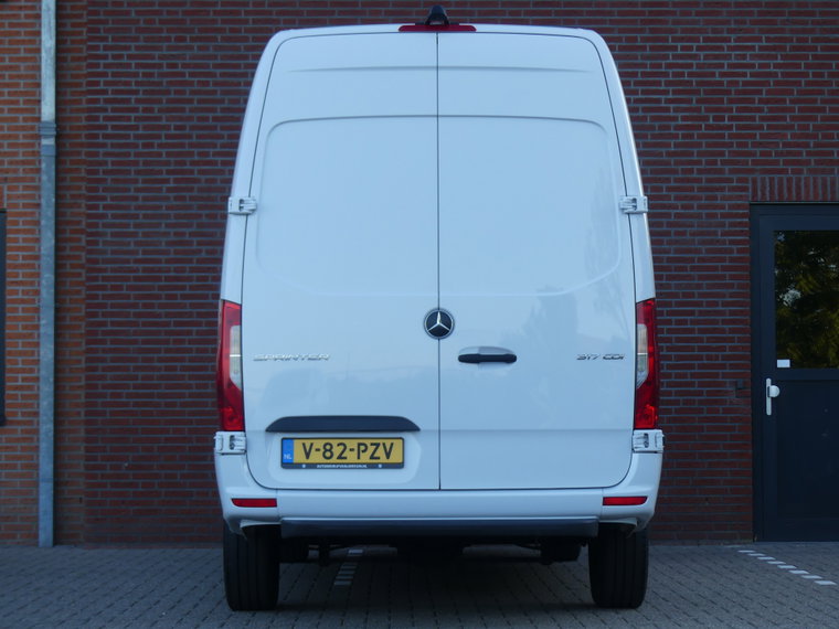 Vehicle Image 27