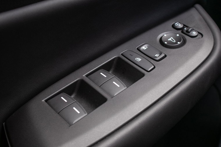 Vehicle Image 38