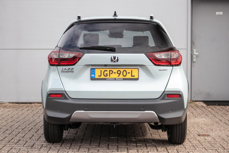 Vehicle Image 11