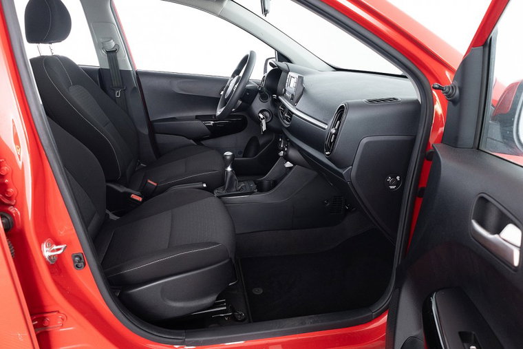 Vehicle Image 6