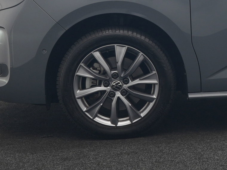 Vehicle Image 39