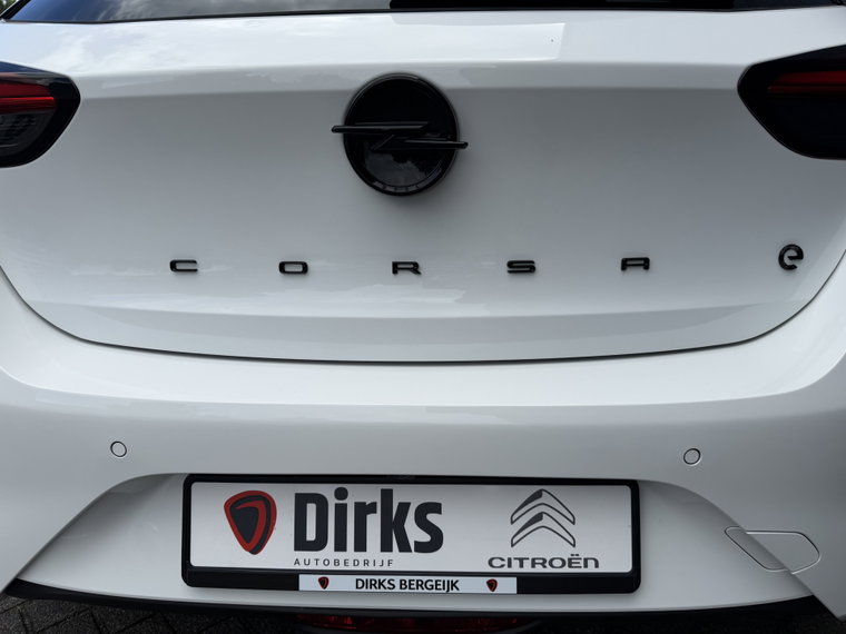 Vehicle Image 38