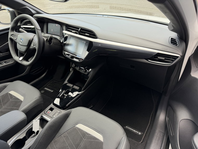 Vehicle Image 39