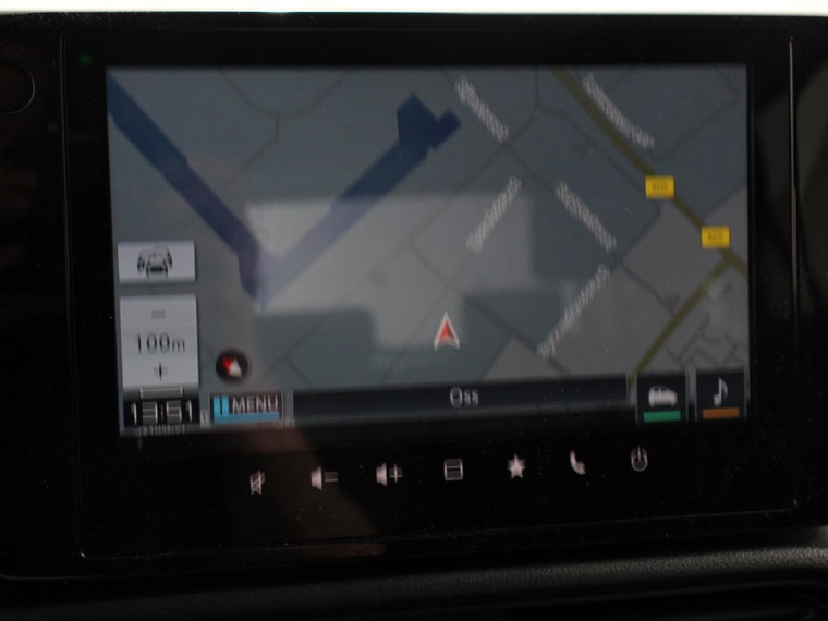 Vehicle Image 17
