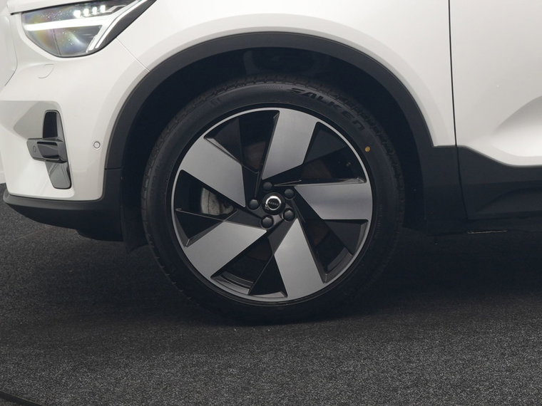 Vehicle Image 47