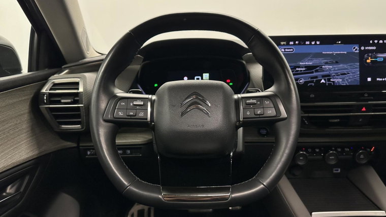 Vehicle Image 35