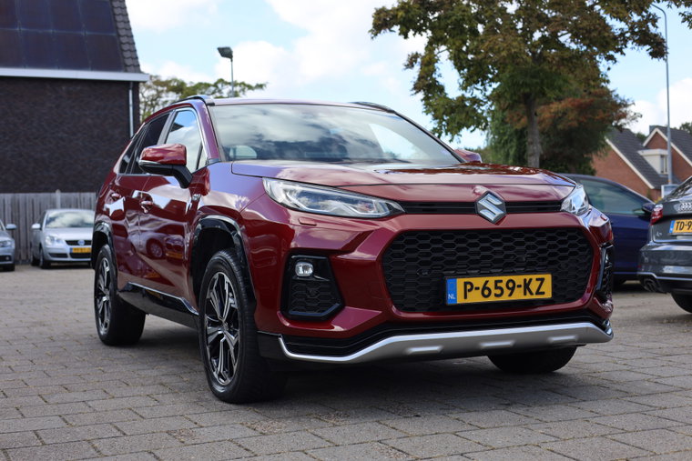 Vehicle Image 4