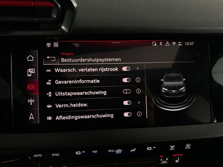 Vehicle Image 35