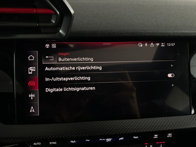 Vehicle Image 39