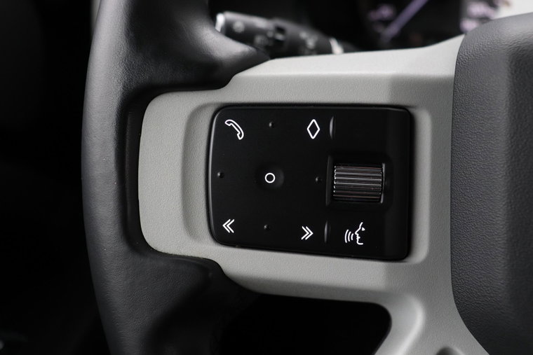 Vehicle Image 35