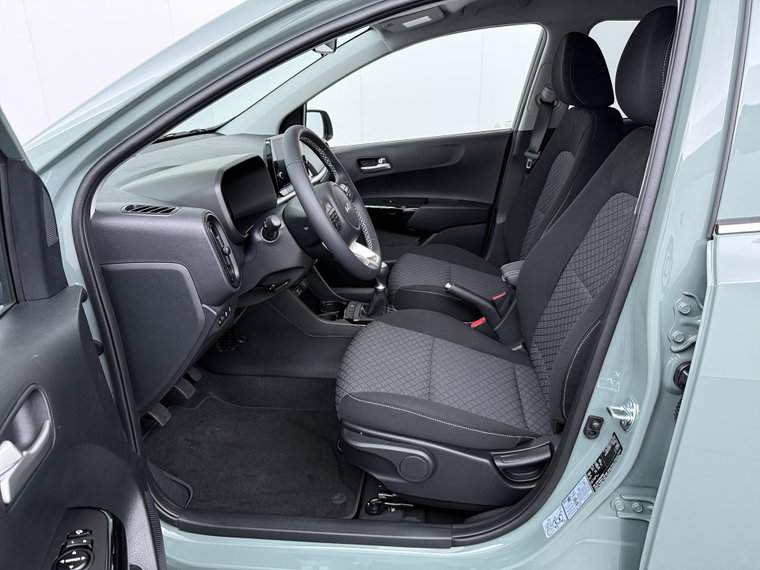 Vehicle Image 18