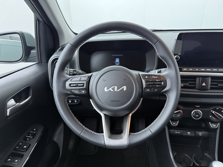 Vehicle Image 37