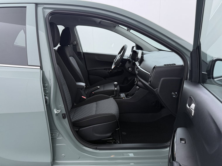 Vehicle Image 40