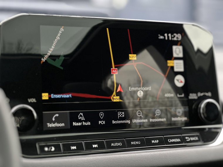 Vehicle Image 18