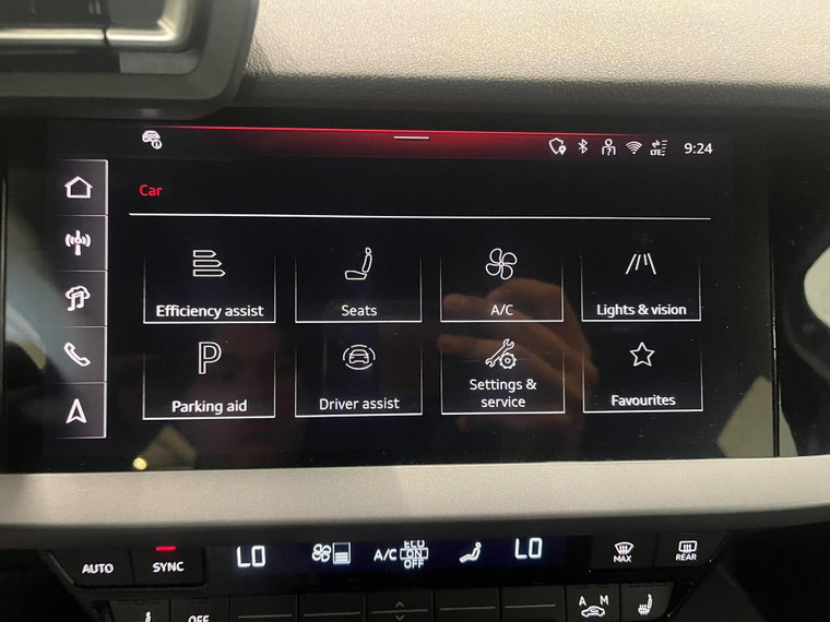 Vehicle Image 26