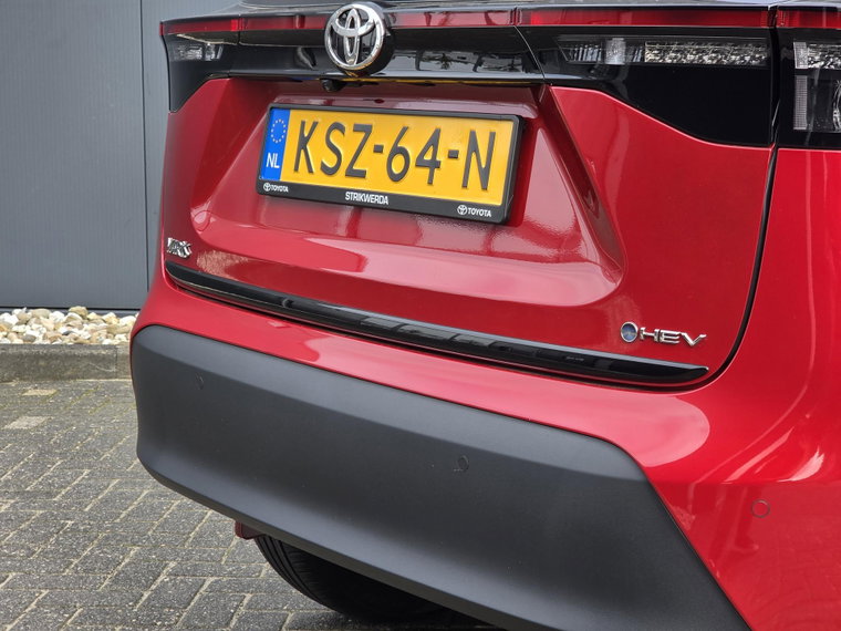 Vehicle Image 18