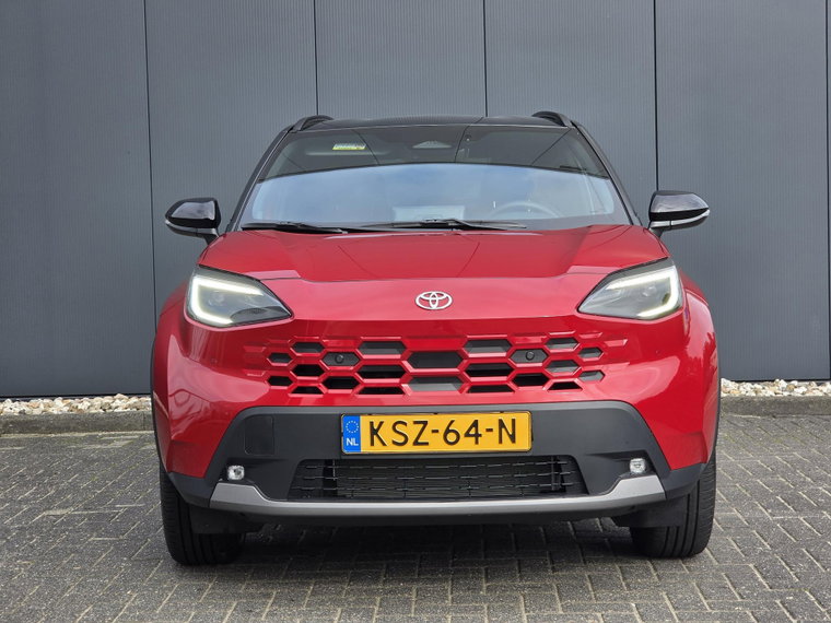Vehicle Image 7